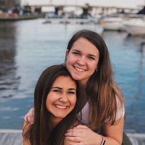 Meet your Posher, Maddie